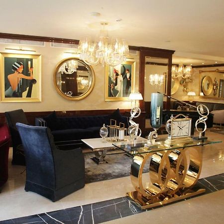 Grand Concerto Hotel Beirut Exterior photo